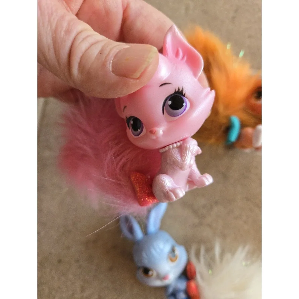 3Disney Palace Pets Princess Beauty Cat Berry Sultan Furry Tail Friends Toy